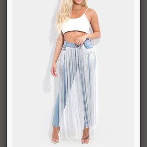 Fringe Jeans NWOT Never worn